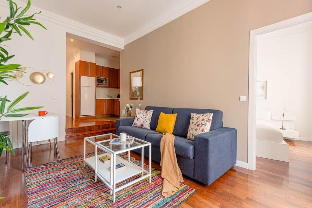 Apartment Bright In Gran Via With Balconies Inf2iz3